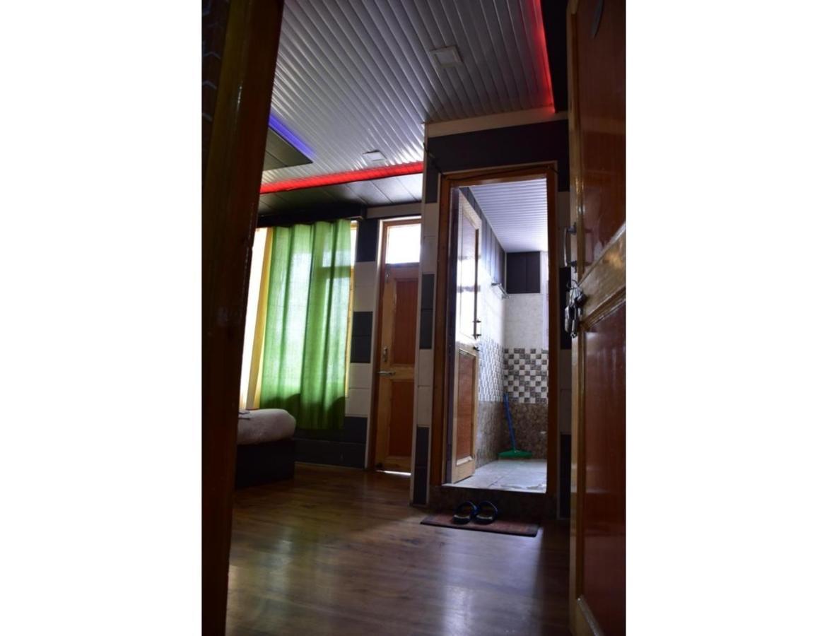 Hotel Peak View, Lahaul Sissu Ngoại thất bức ảnh