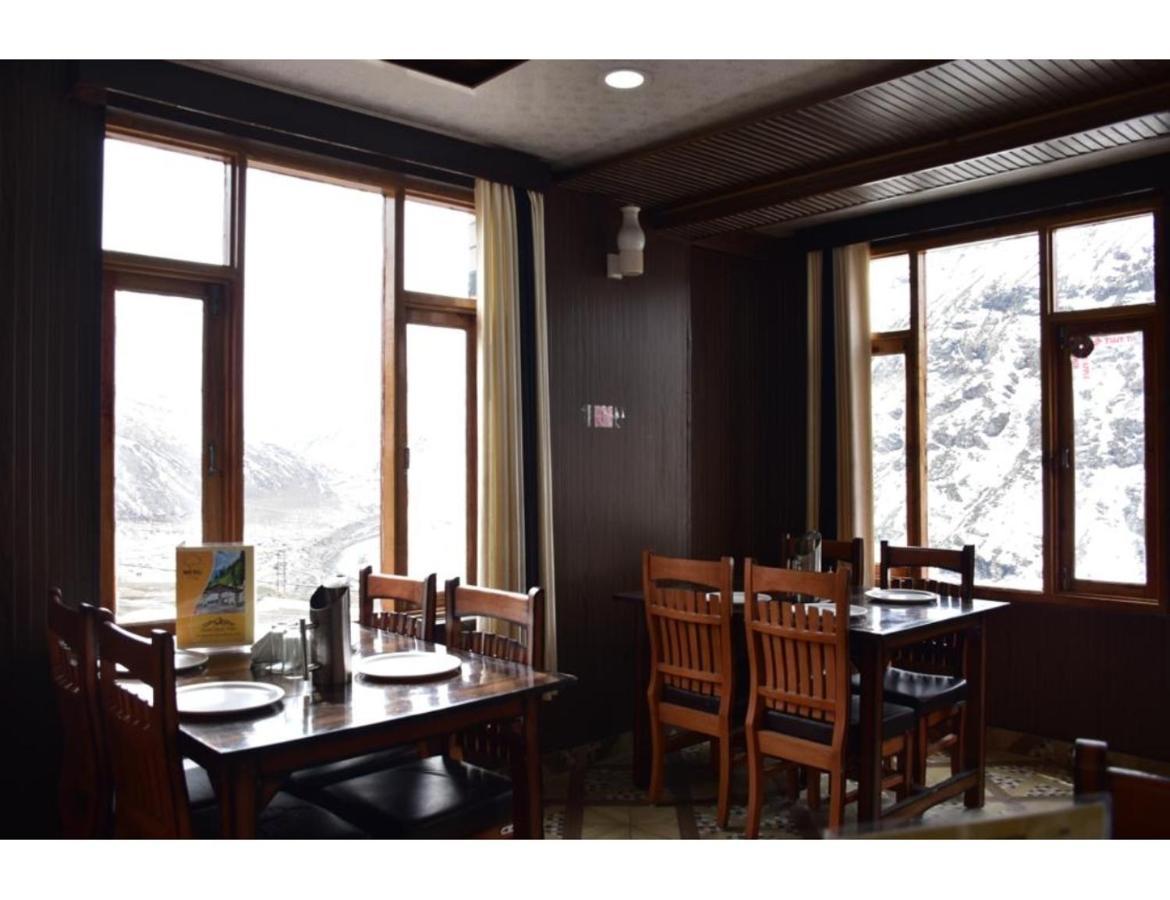 Hotel Peak View, Lahaul Sissu Ngoại thất bức ảnh